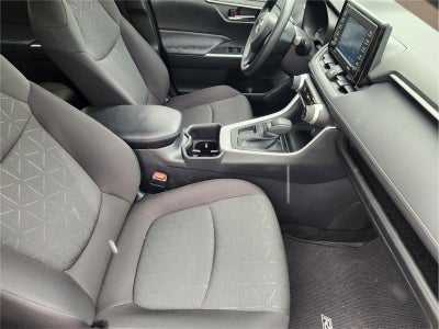 2022 Toyota RAV4 Base