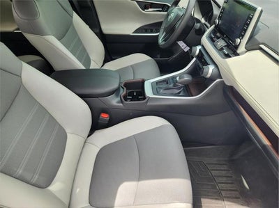 2022 Toyota RAV4 Base