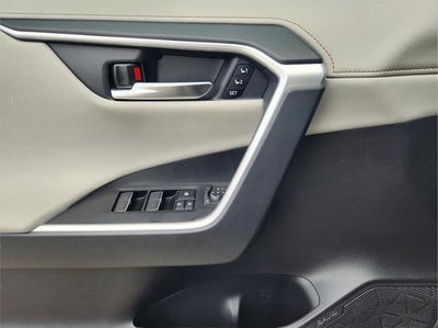2022 Toyota RAV4 Base