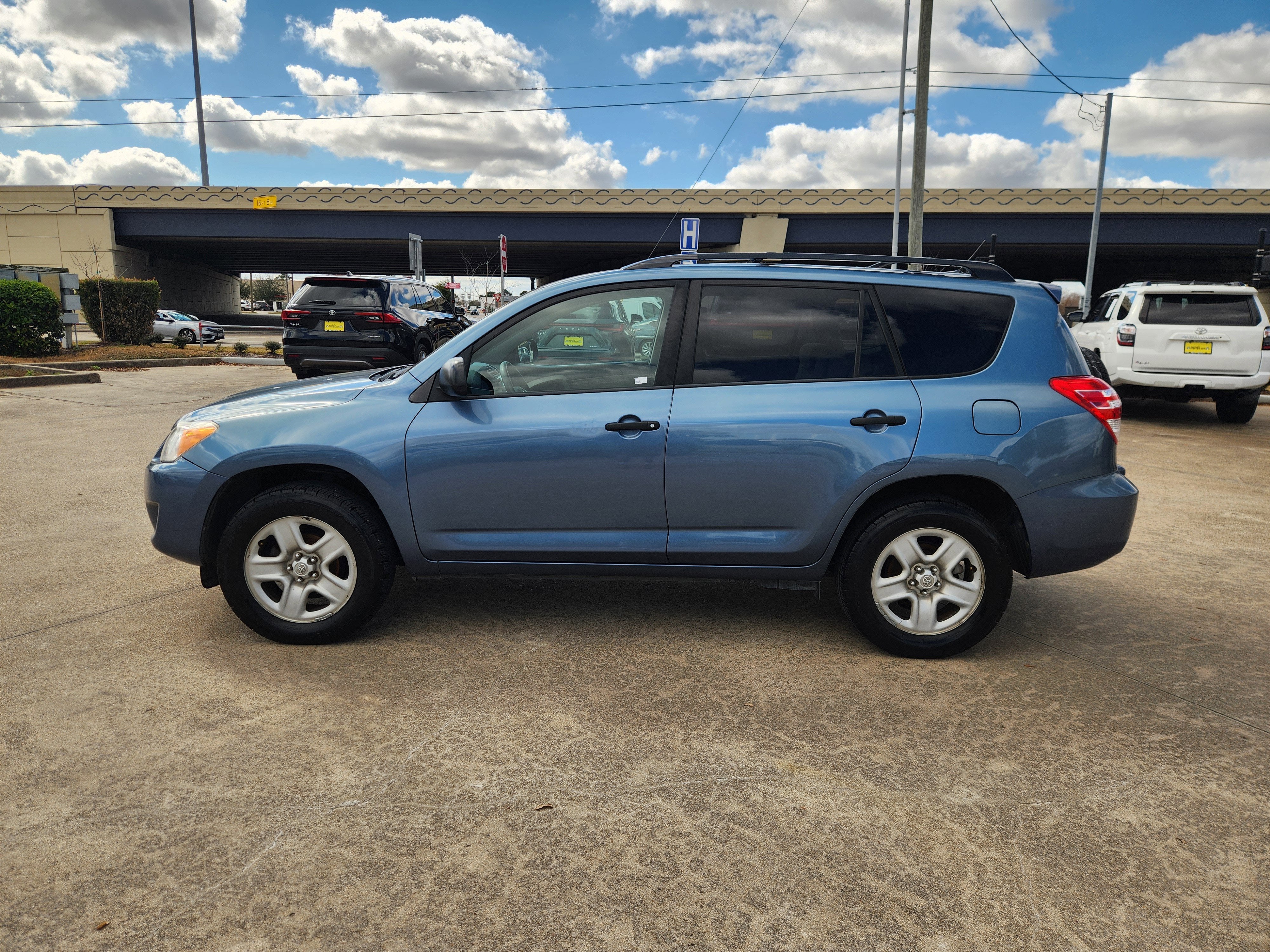 2011 Toyota RAV4 Base