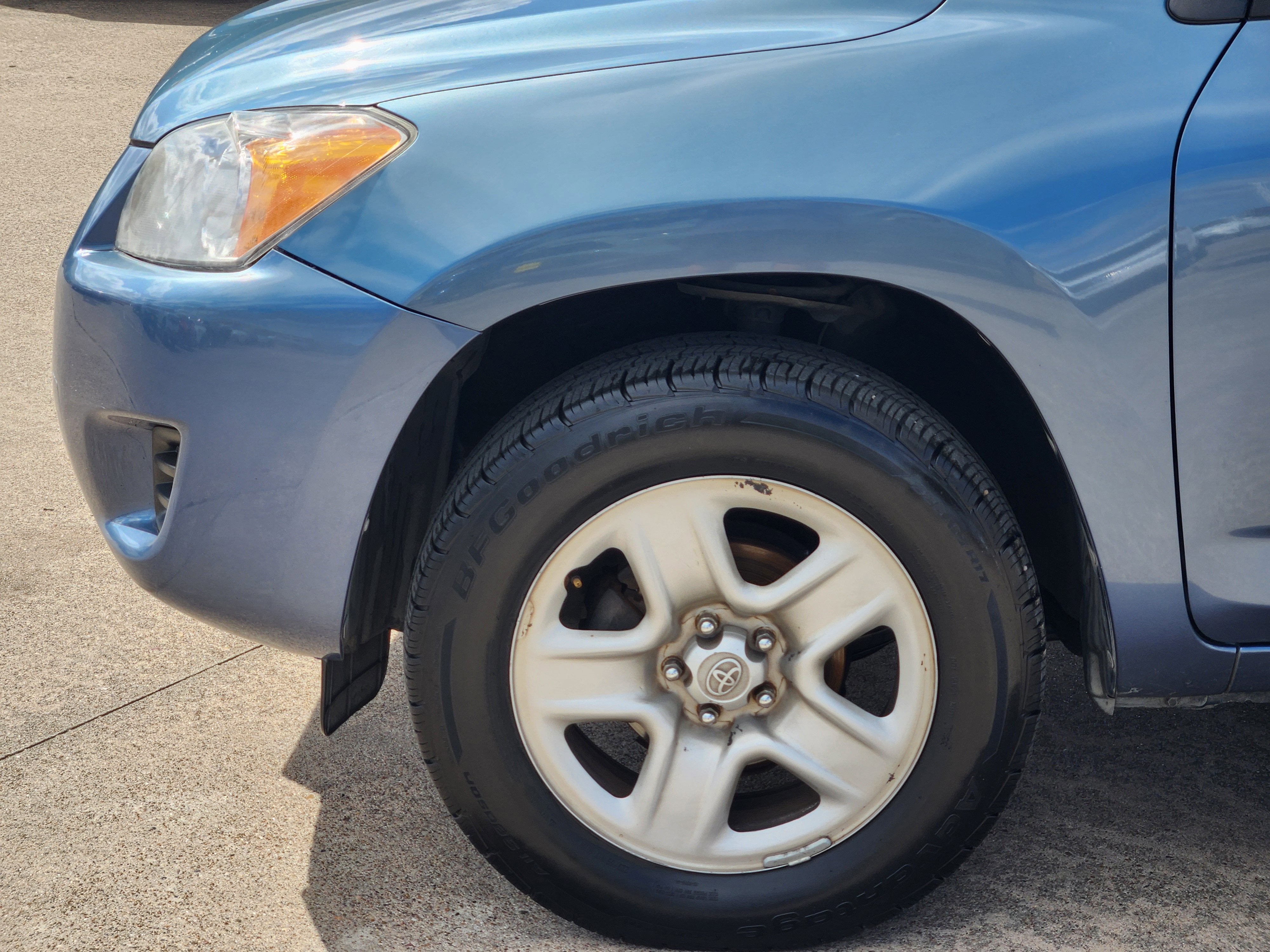 2011 Toyota RAV4 Base