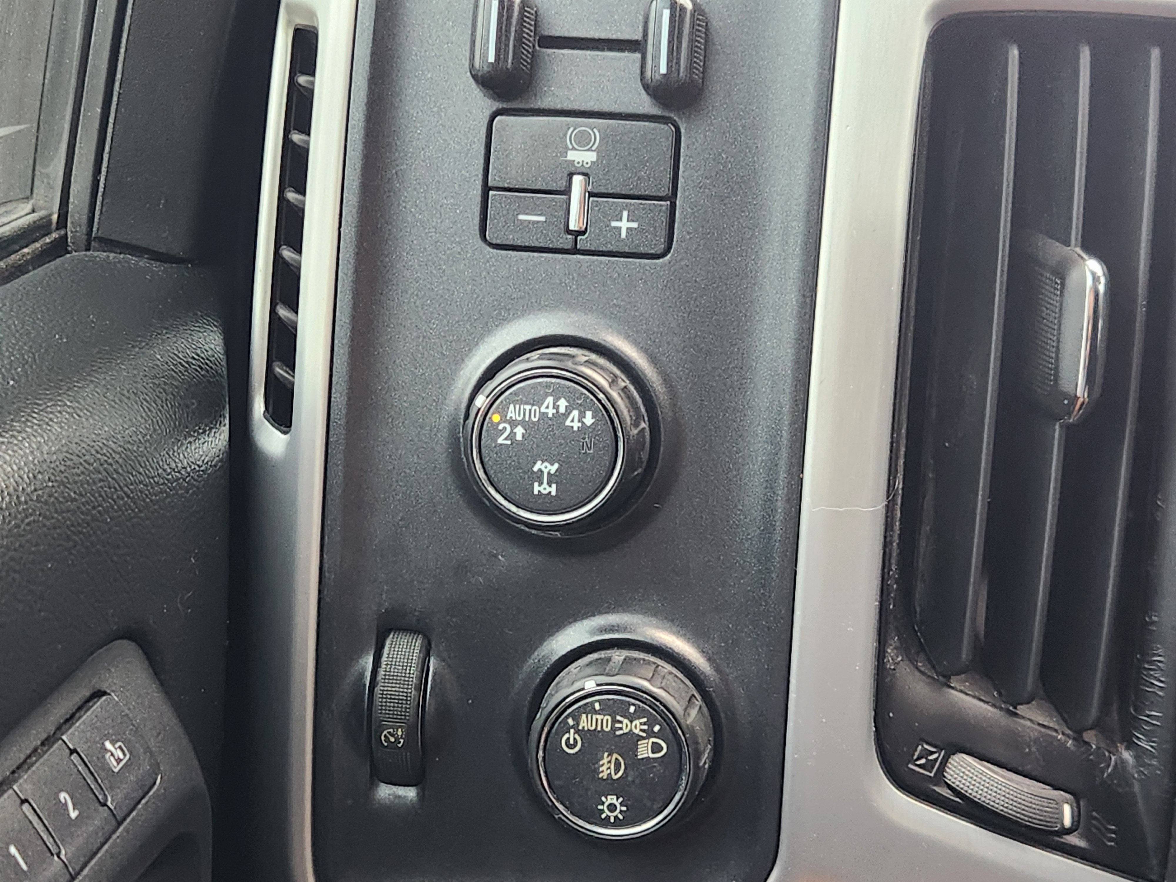 2018 GMC Sierra 1500 SLT LIFTED