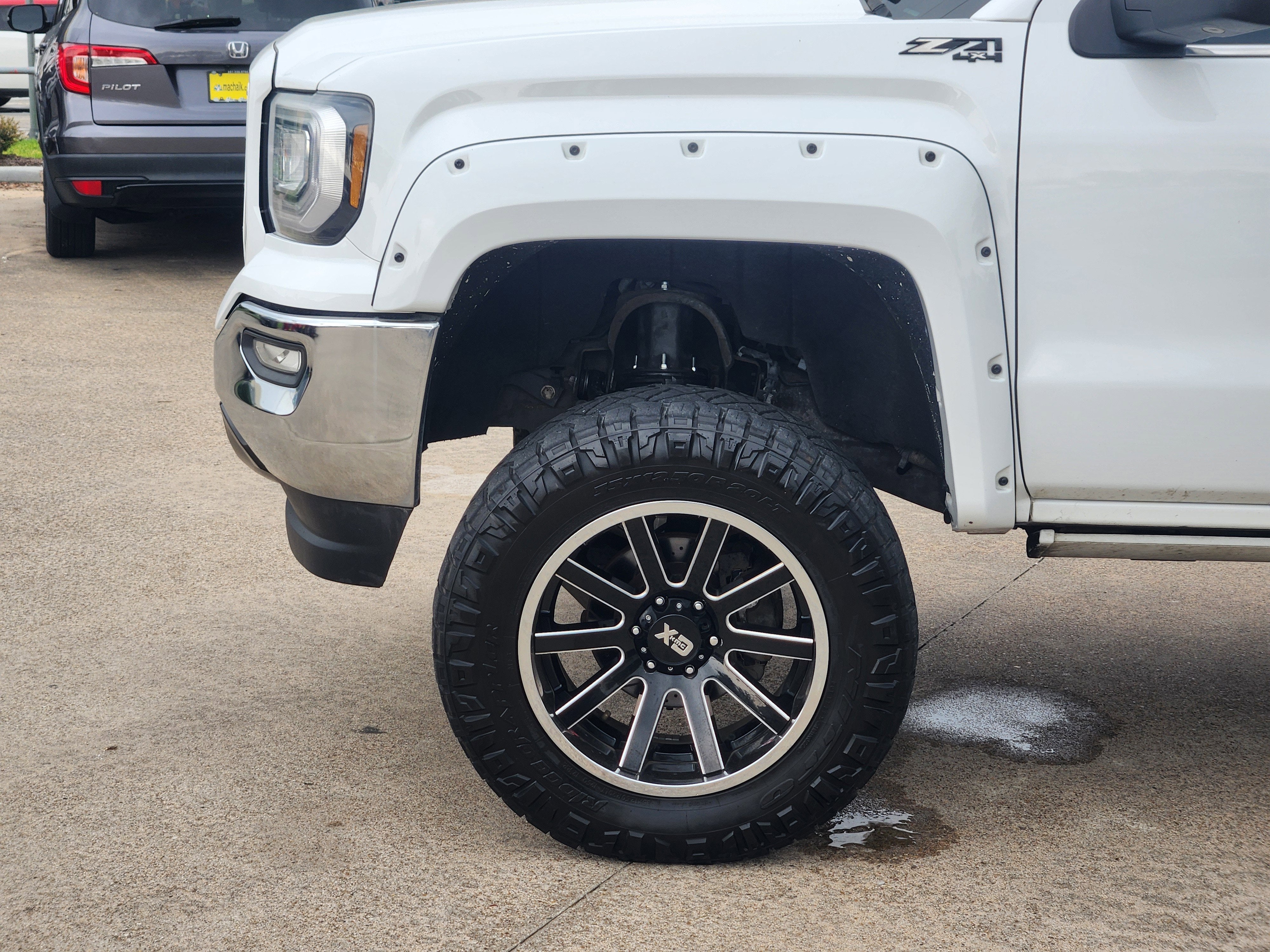2018 GMC Sierra 1500 SLT LIFTED