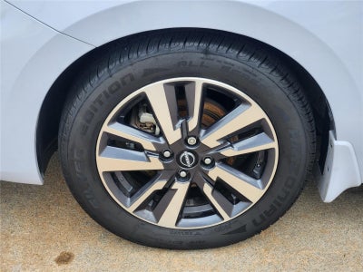 2024 Nissan Versa 1.6 SV