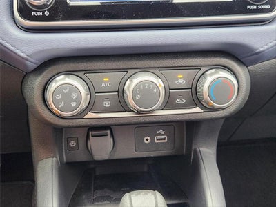 2024 Nissan Versa 1.6 SV