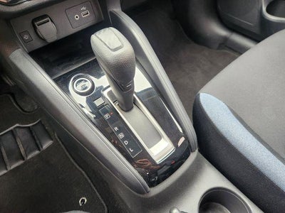2024 Nissan Versa 1.6 SV