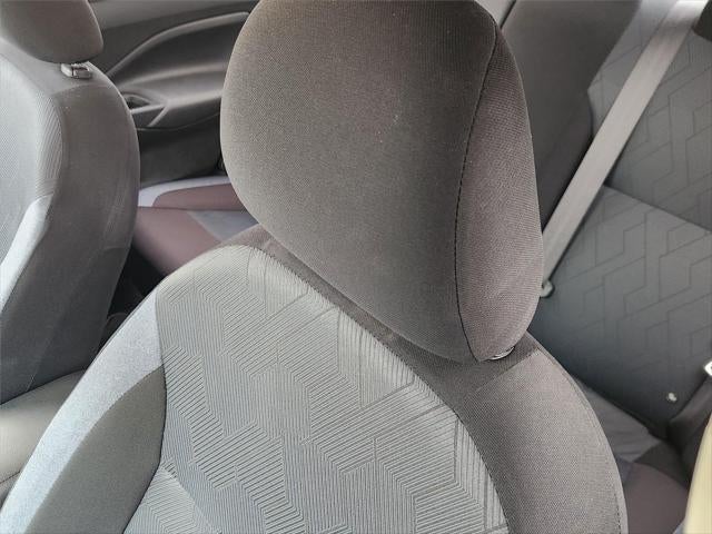 2024 Nissan Versa 1.6 SV