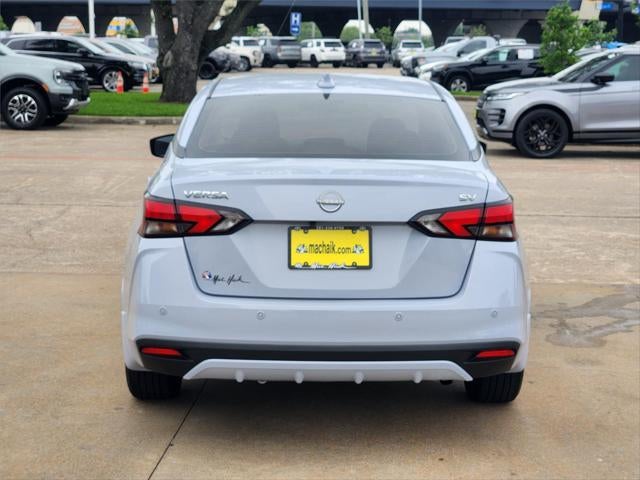 2024 Nissan Versa 1.6 SV
