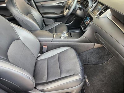 2022 INFINITI QX50 LUXE
