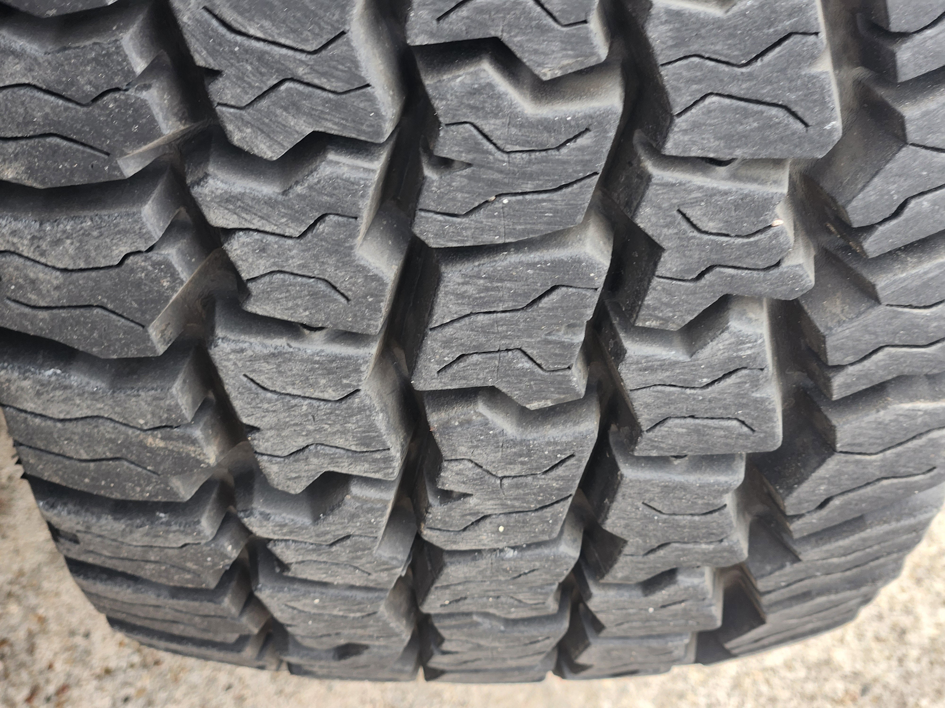 2017 Toyota Tacoma SR