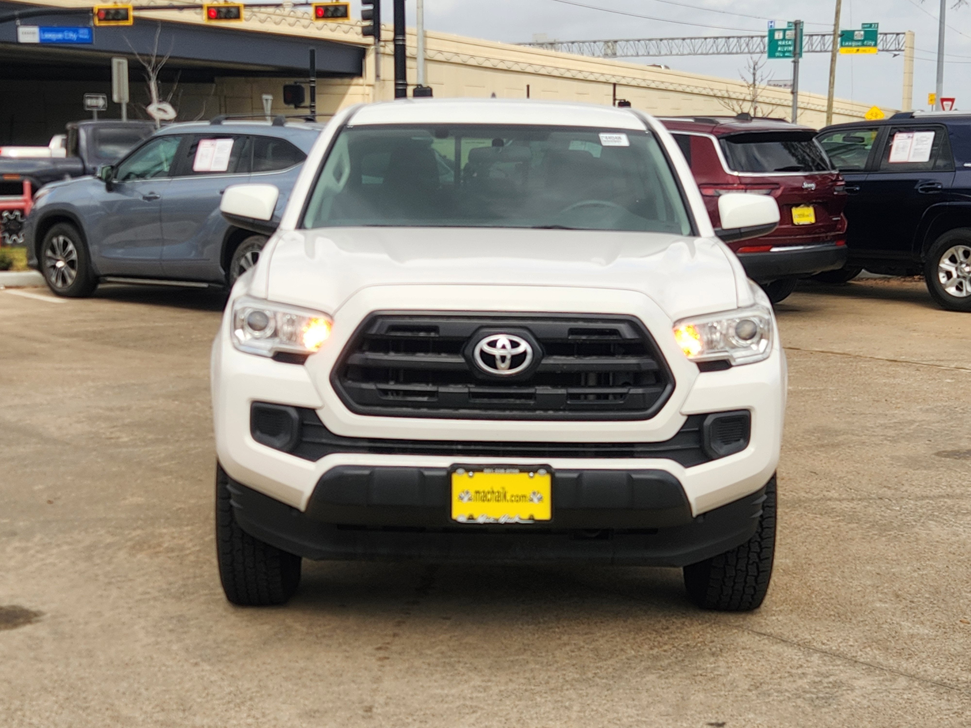 2017 Toyota Tacoma SR