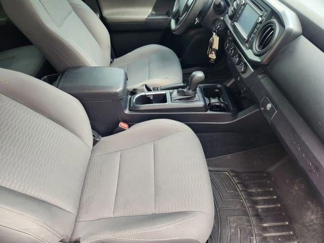 2017 Toyota Tacoma SR