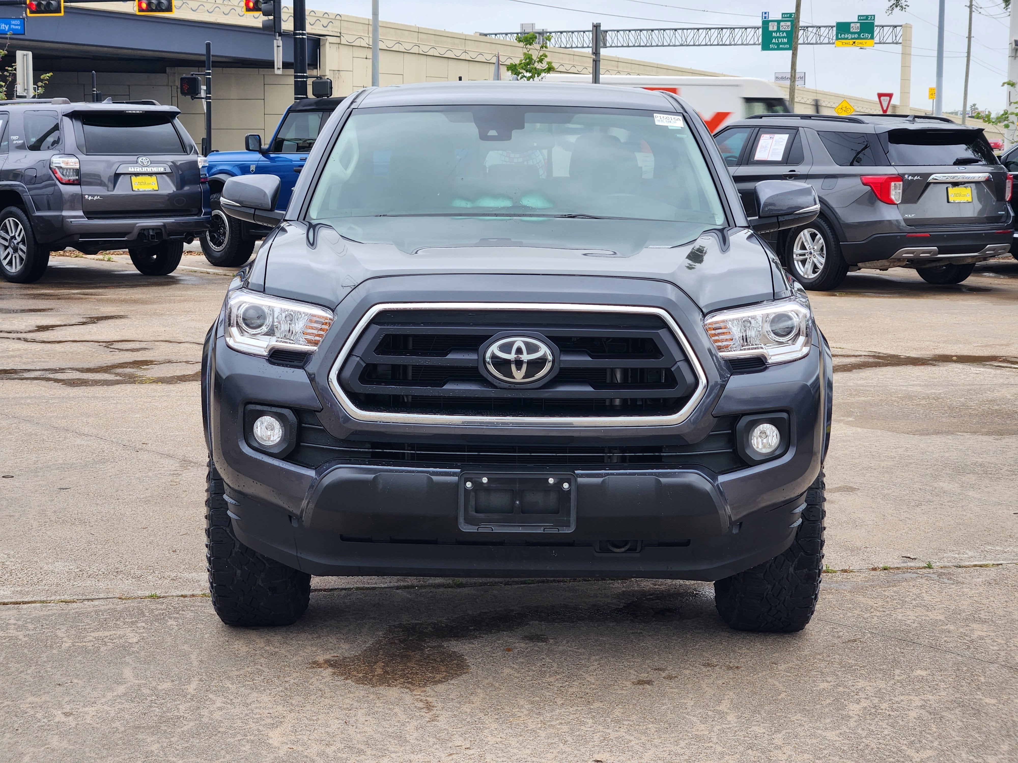 2022 Toyota Tacoma SR5 V6