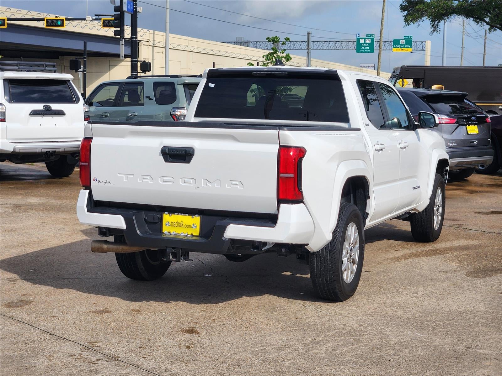 2024 Toyota Tacoma SR5