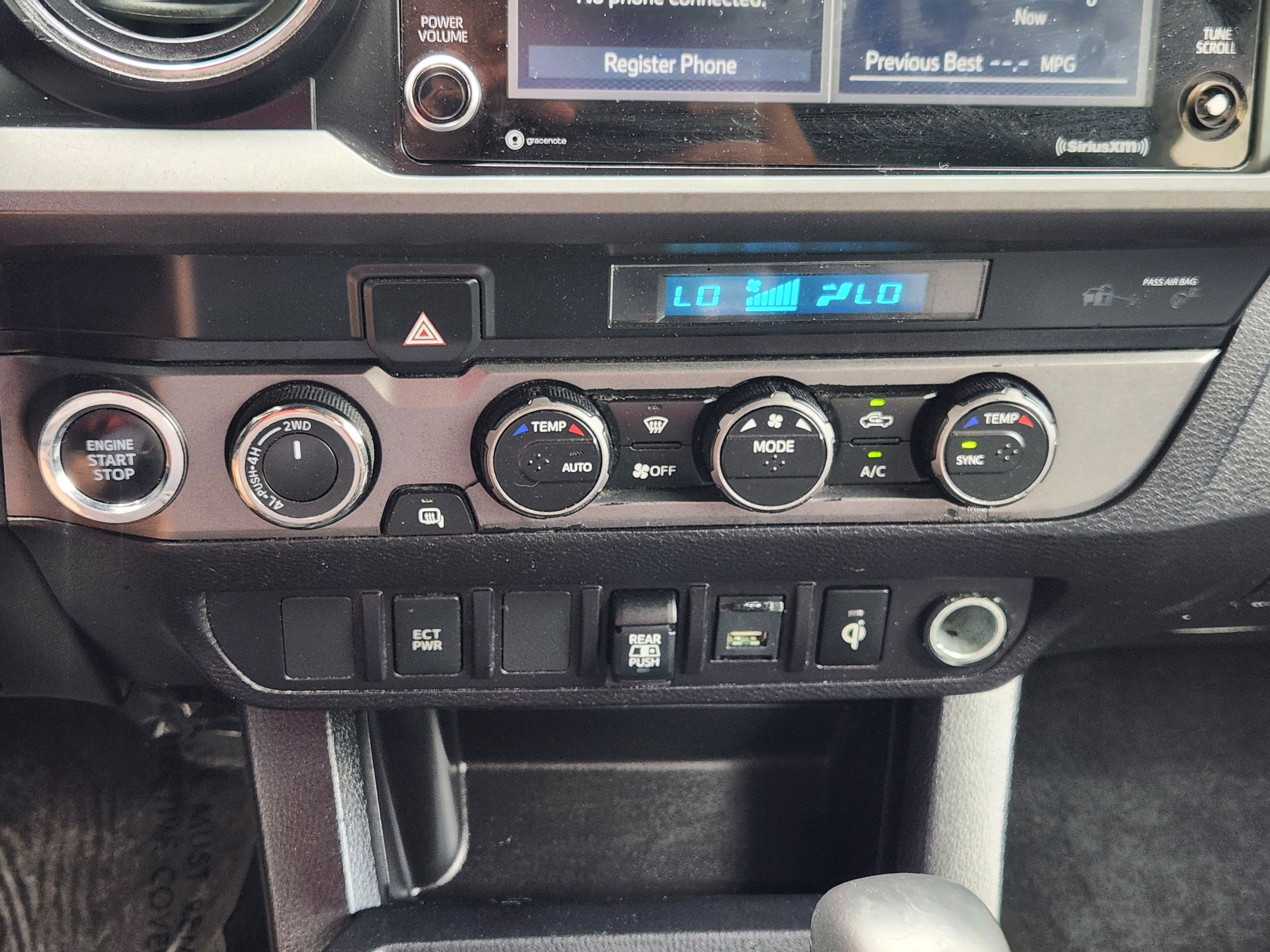 2023 Toyota Tacoma TRD Sport V6