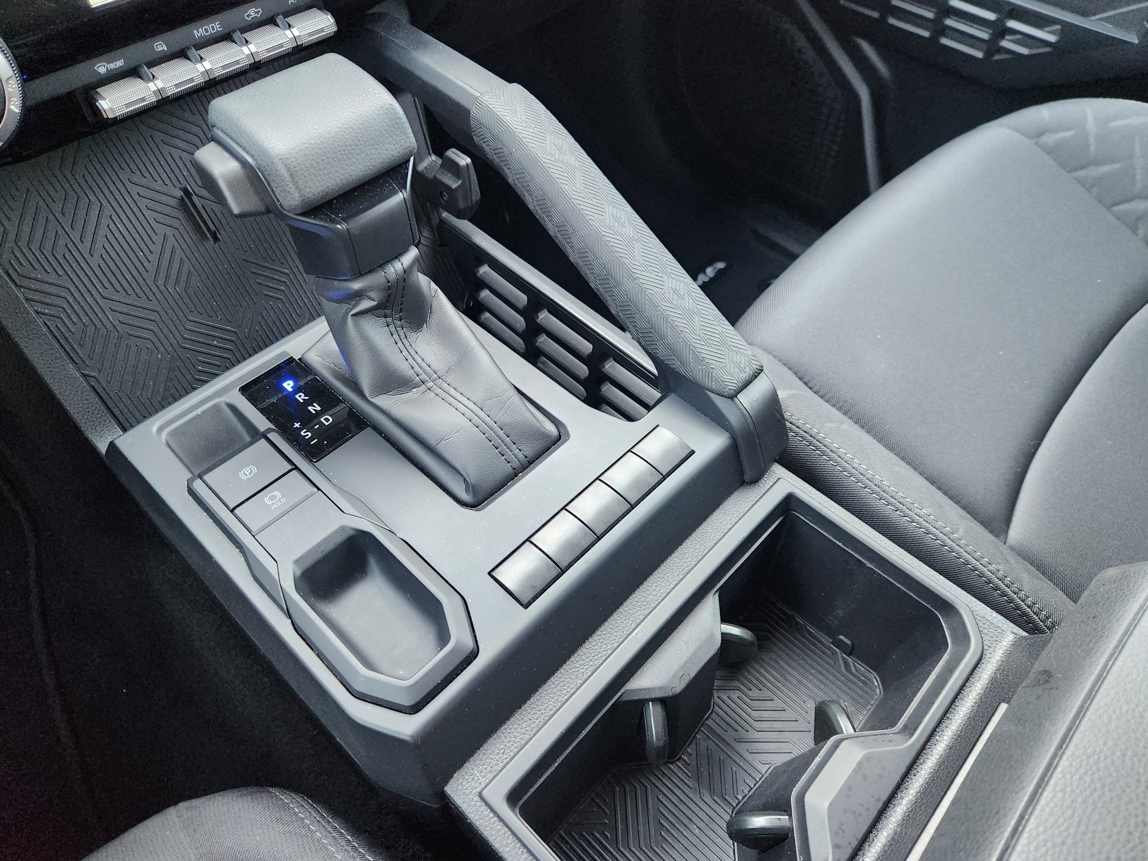 2024 Toyota Tacoma SR