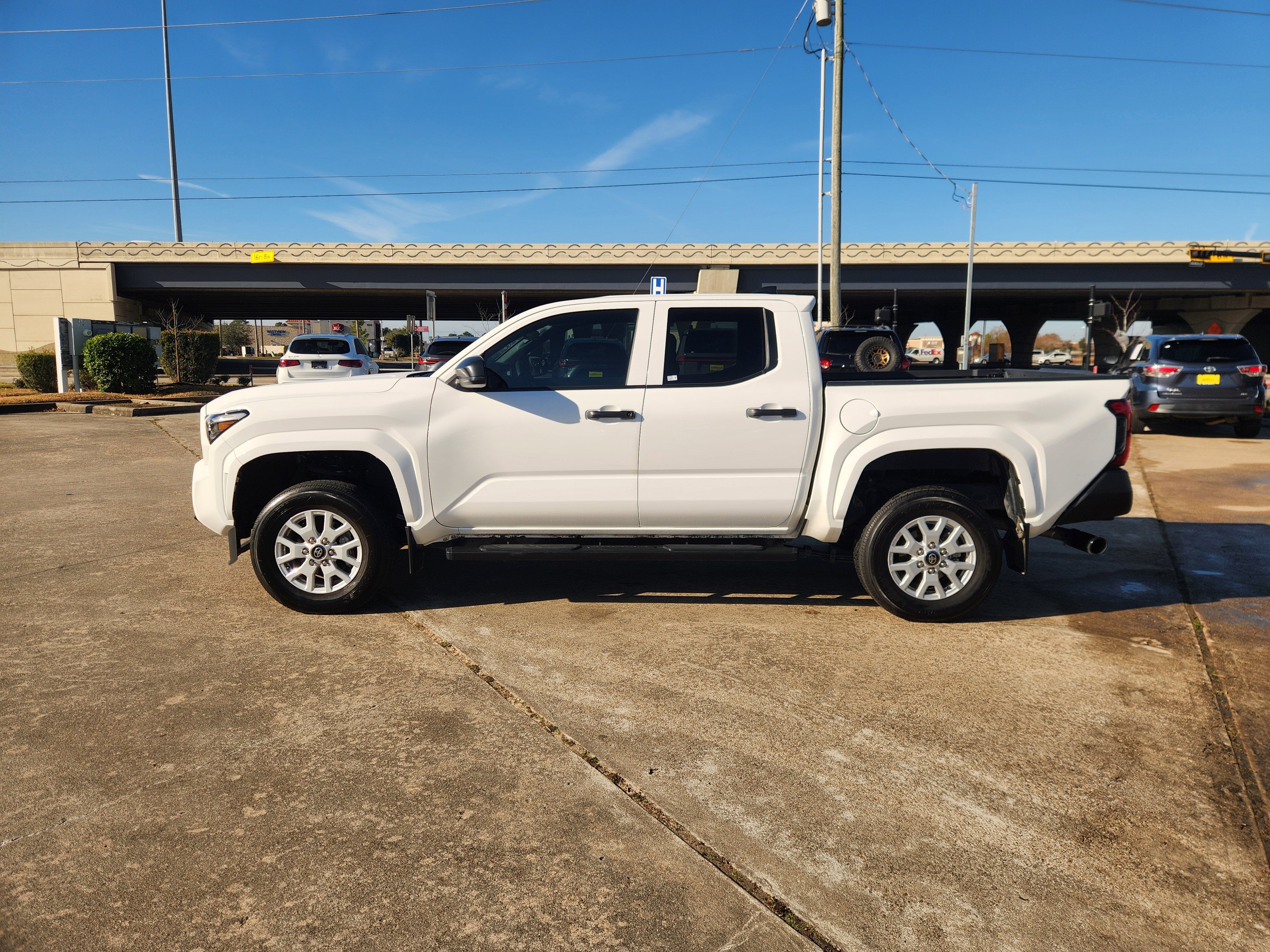 2024 Toyota Tacoma SR