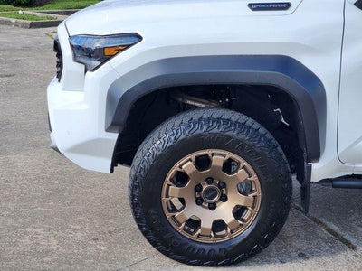 2024 Toyota Tacoma Hybrid Trailhunter