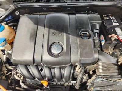 2012 Volkswagen Jetta SEL w/Sunroof PZEV