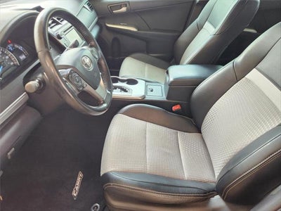 2013 Toyota Camry SE