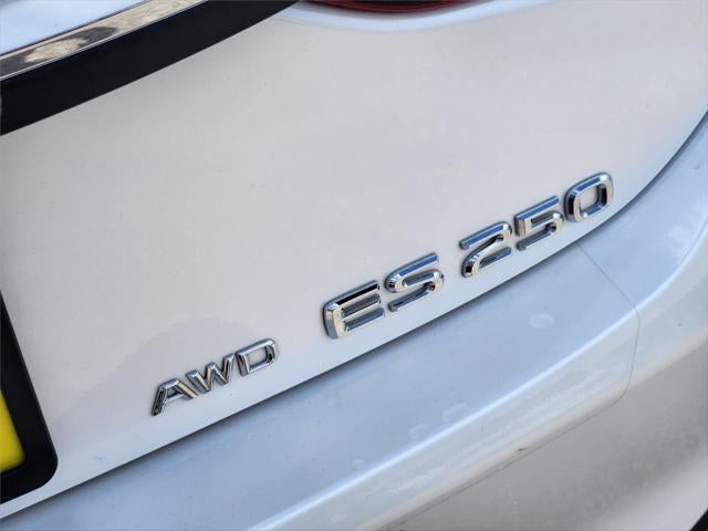 2024 Lexus ES ES 250