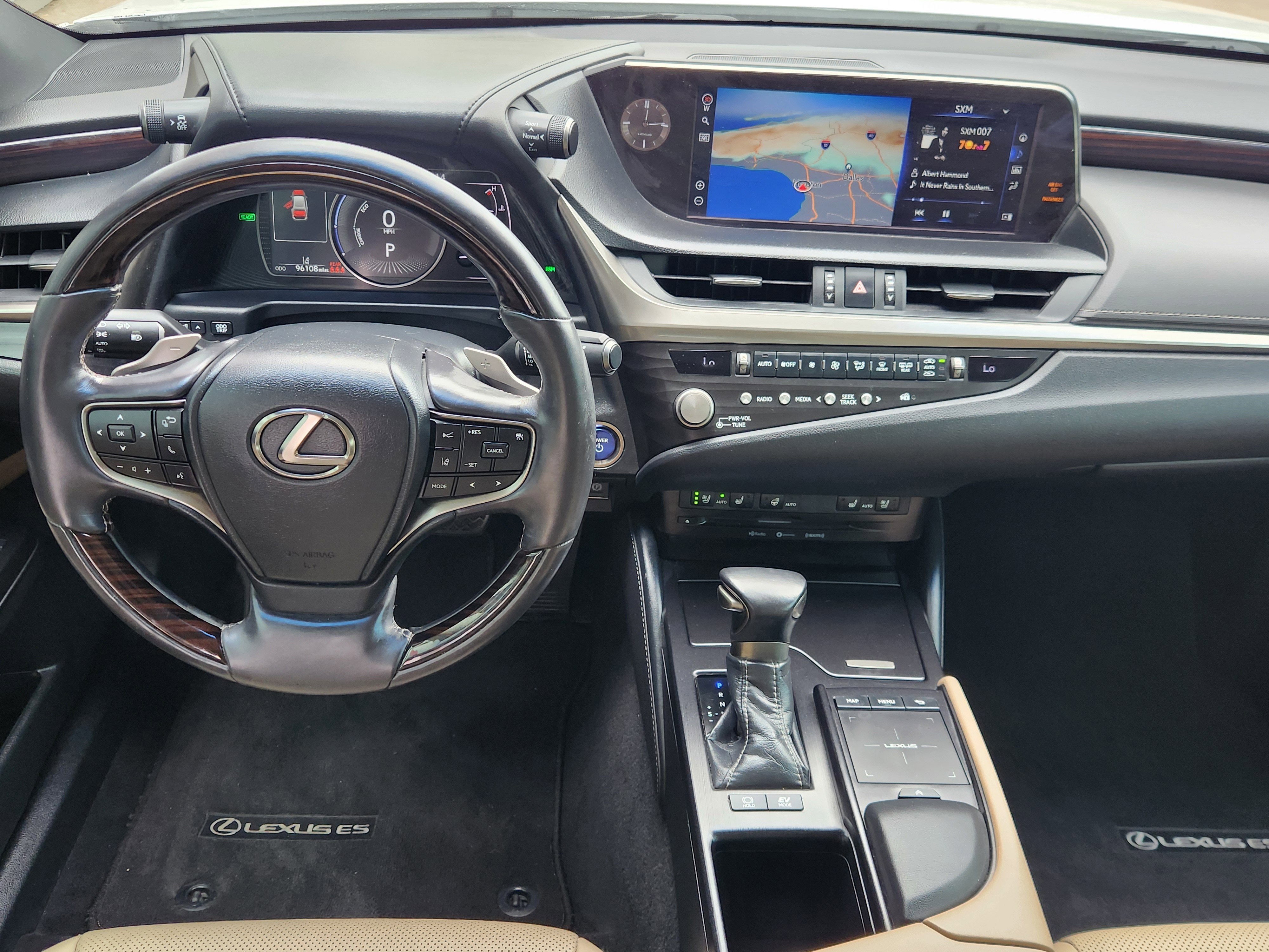 2021 Lexus ES 300h