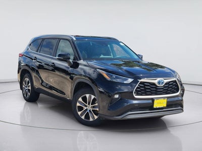 2023 Toyota Highlander Hybrid XLE