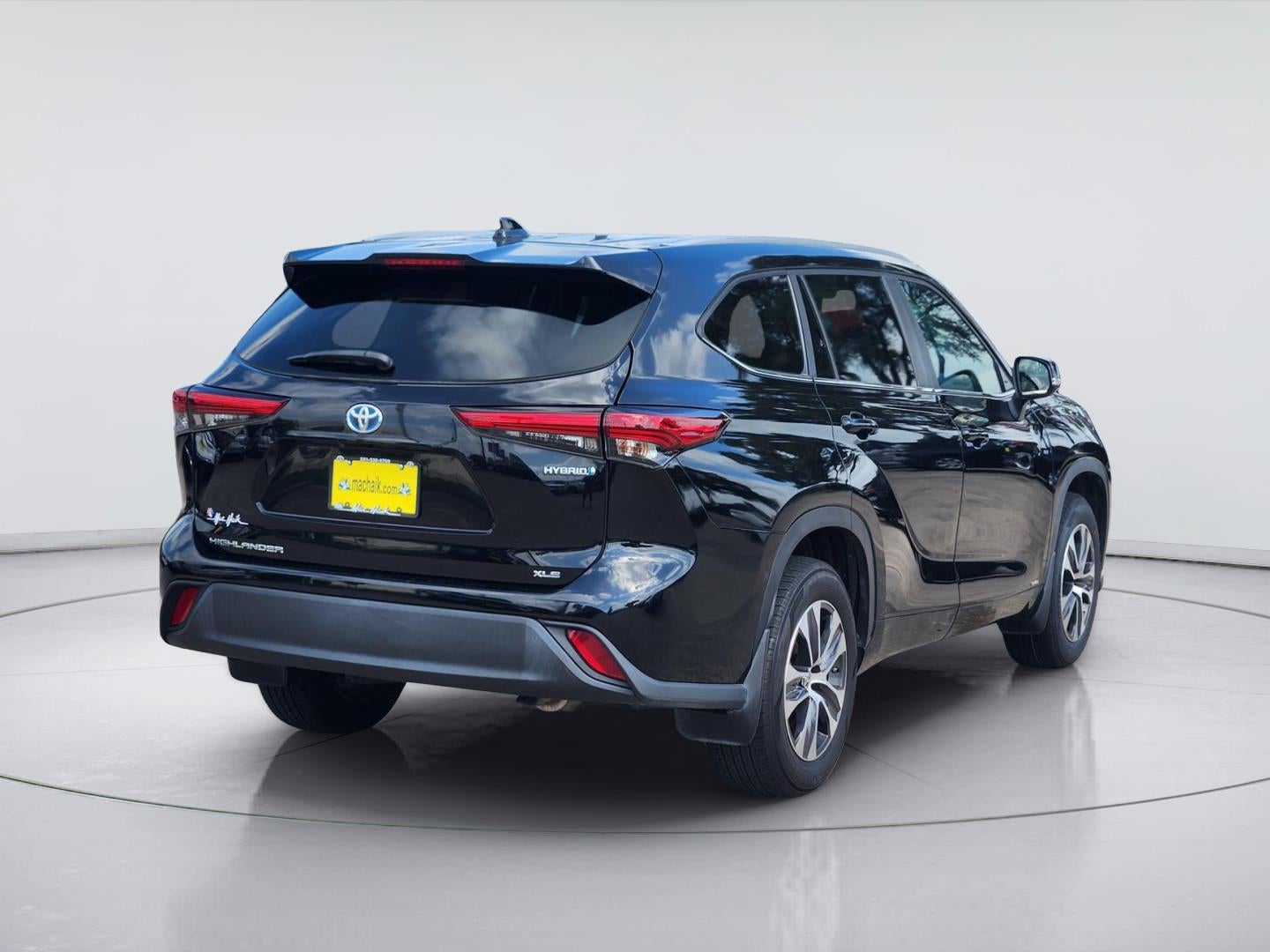 2023 Toyota Highlander Hybrid XLE