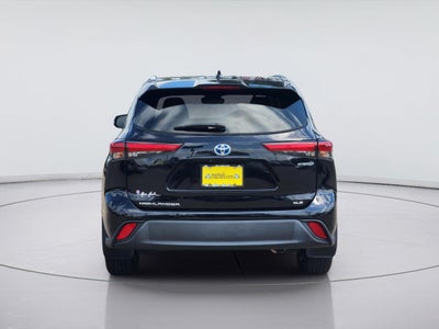 2023 Toyota Highlander Hybrid XLE