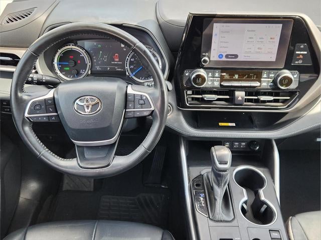 2023 Toyota Highlander Hybrid XLE