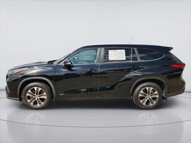 2023 Toyota Highlander Hybrid XLE