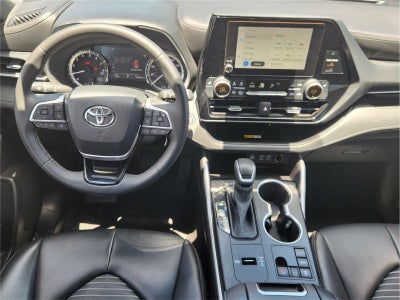 2023 Toyota Highlander XSE