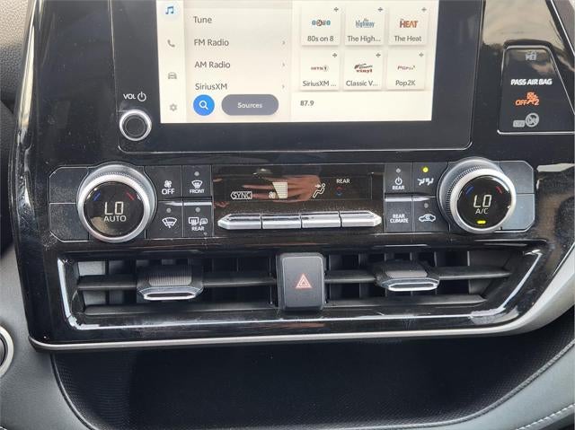 2025 Toyota Highlander LE