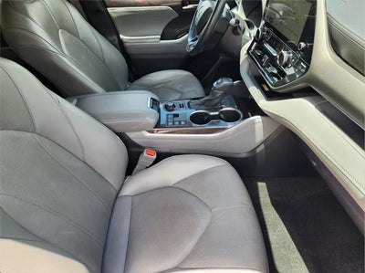 2023 Toyota Highlander Limited