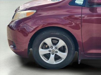 2011 Toyota Sienna LE 8-Passenger