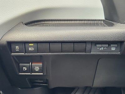 2025 Toyota Sienna LE 8 Passenger