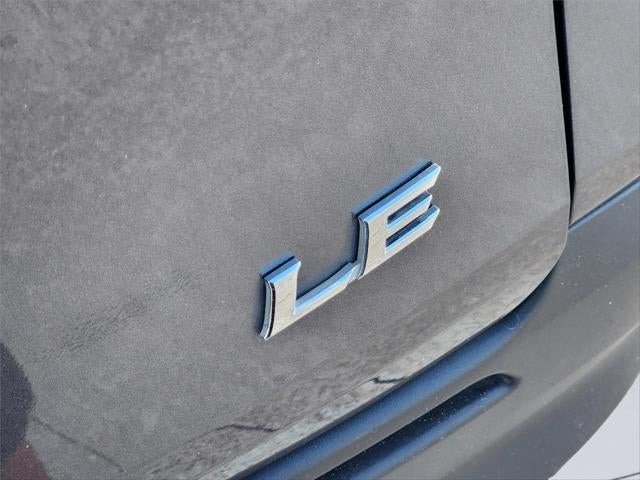 2025 Toyota Sienna LE 8 Passenger