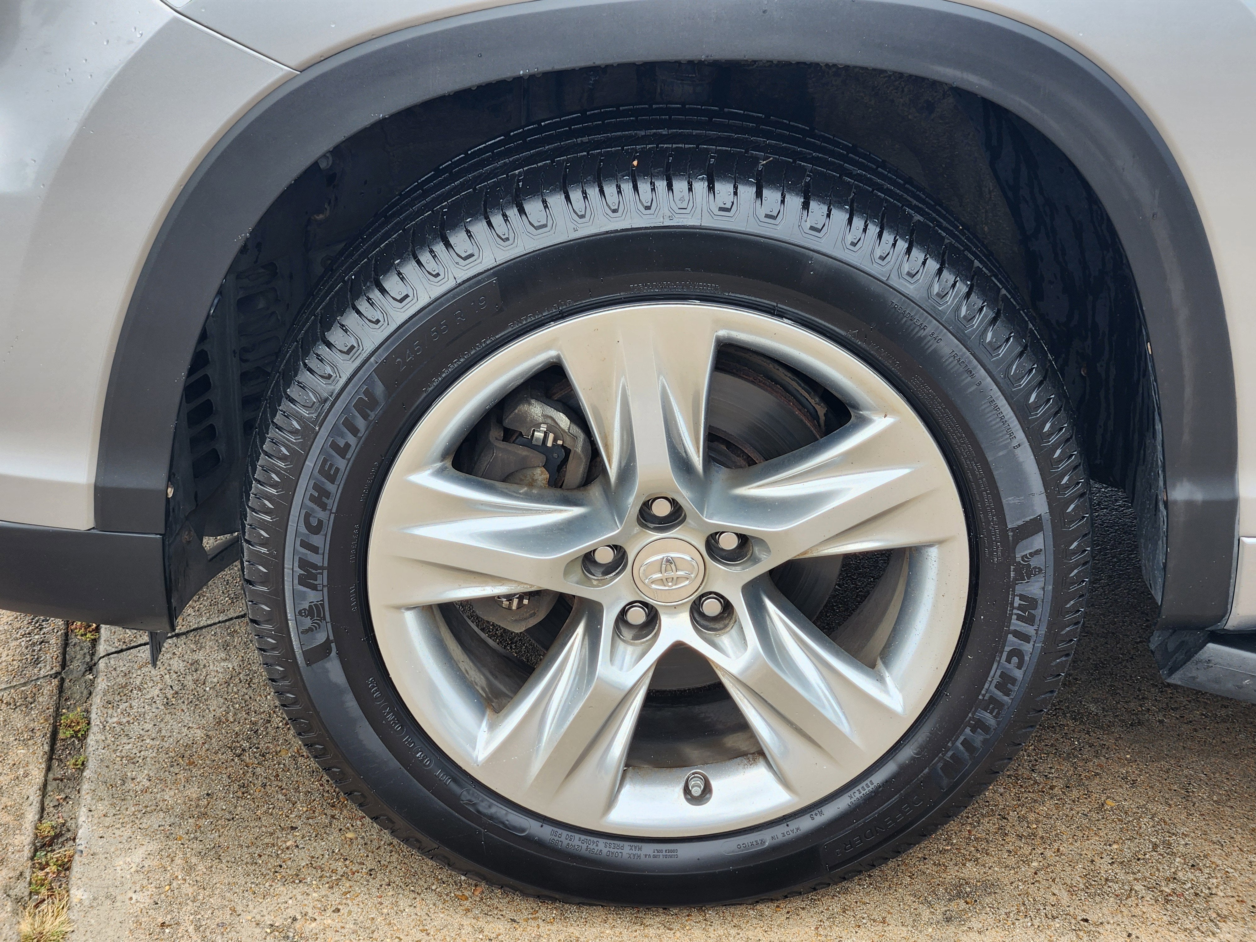 2015 Toyota Highlander Limited Platinum V6