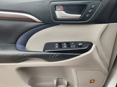 2015 Toyota Highlander Limited Platinum V6