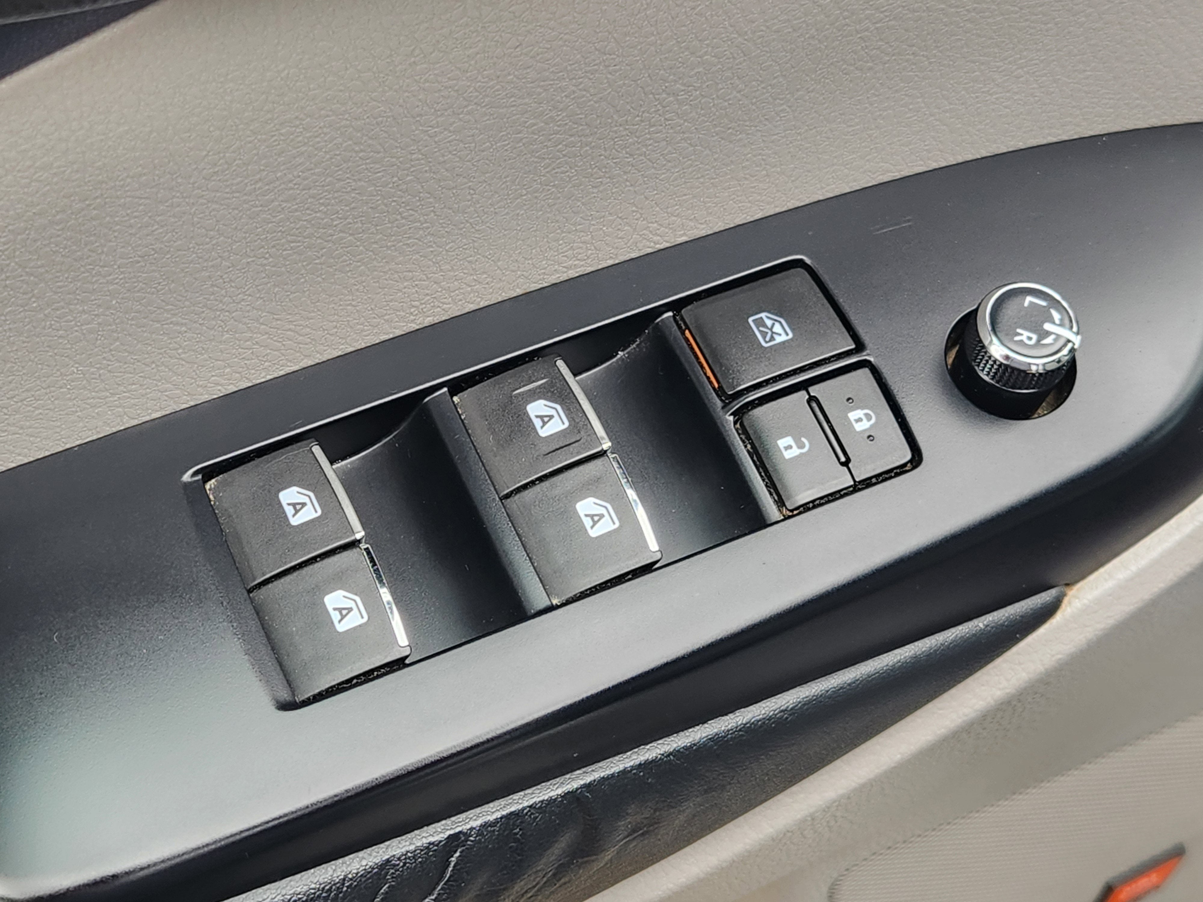 2015 Toyota Highlander Limited Platinum V6