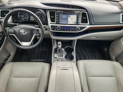2015 Toyota Highlander Limited Platinum V6