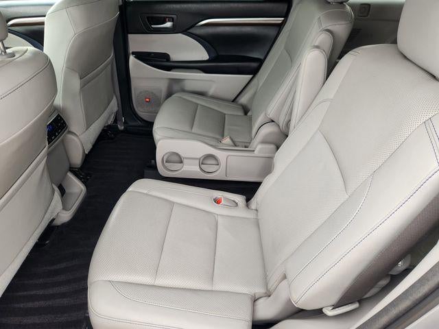 2015 Toyota Highlander Limited Platinum V6