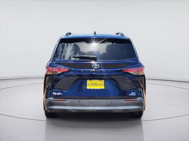 2021 Toyota Sienna XLE