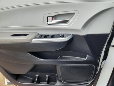 2025 Toyota Sienna XLE 8 Passenger