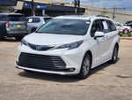 2025 Toyota Sienna XLE 8 Passenger