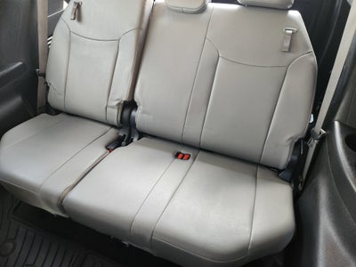 2025 Toyota Sienna XLE 8 Passenger