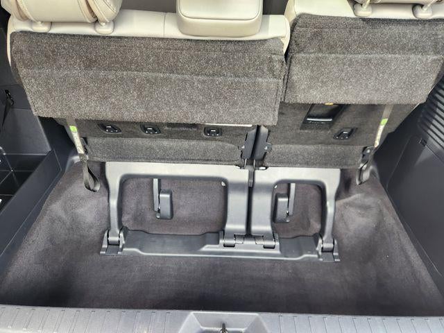 2025 Toyota Sienna XLE 8 Passenger