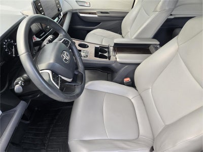 2021 Toyota Sienna HV Base