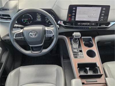 2021 Toyota Sienna HV Base