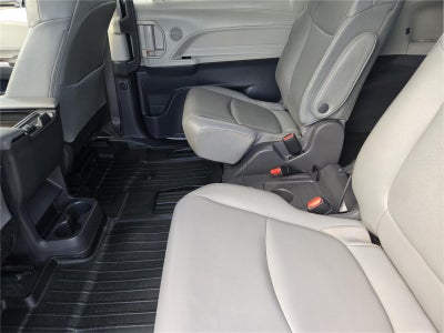 2021 Toyota Sienna HV Base
